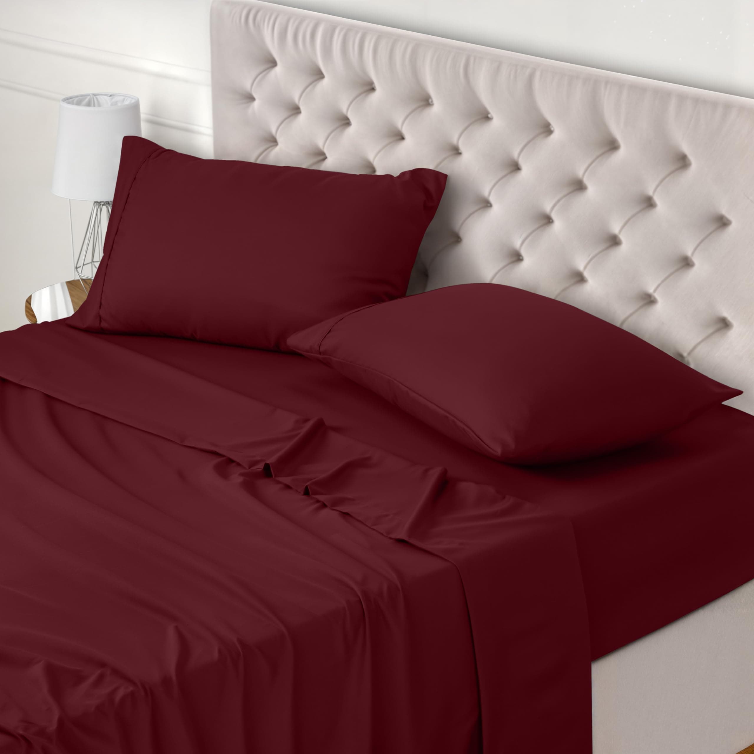 Utopia Bedding - Set Lenzuola Letto Matrimoniali 4 Pezzi 180x200 cm - Spazzolata Poliestre di Microfibra - Oeko-Tex Certificato - Lenzuolo con Angoli, Lenzuolo Piatto e 2 Federe 50x75, Bordeaux