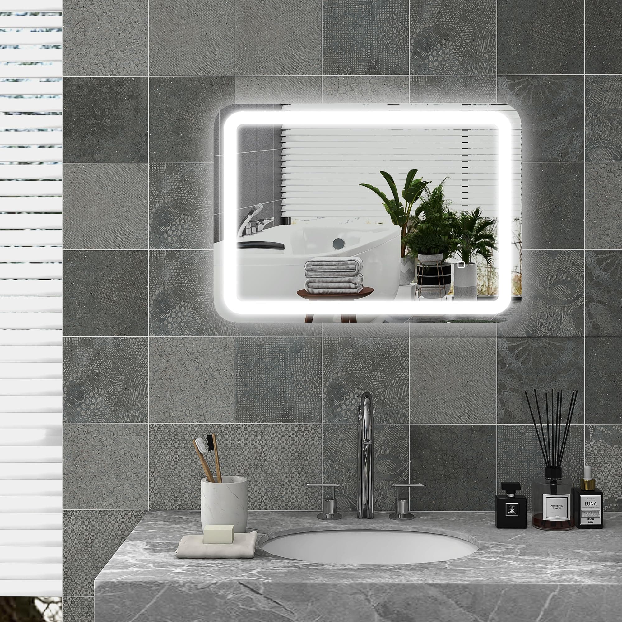 HOMCOM Miroir Salle de Bain avec éclairage 50 x 70 cm, Miroir LED Mural, 3 Couleurs lumière, dimmable, antibuée, mémoire, capteur Tactile, Verre trempé, IP44, Montage Horizontale/Verticale, argenté